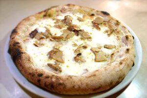 pizza Lecce funghi porcini Calabresi Bella'mbrianai